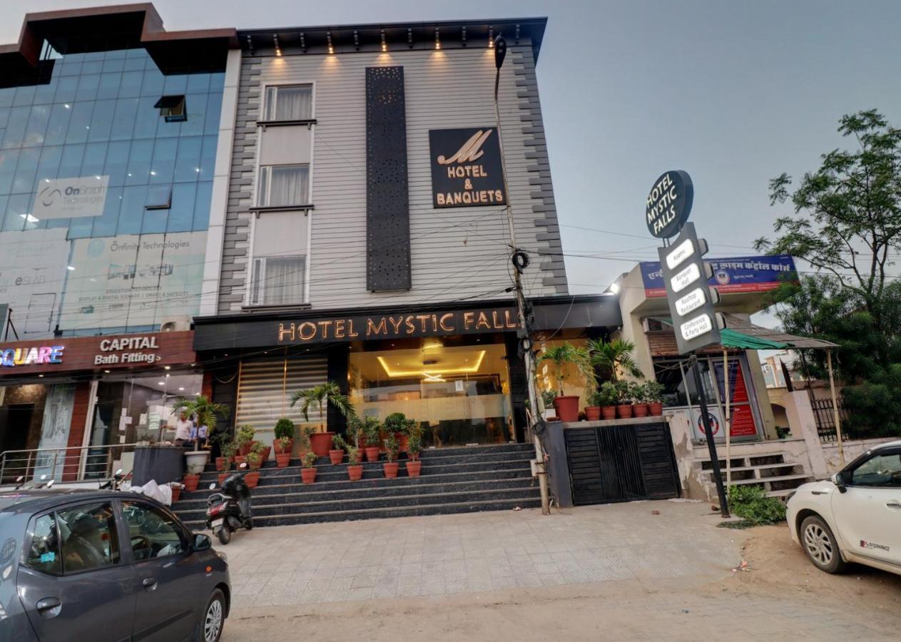 Hotel Mystic Falls Jaipur Exterior photo